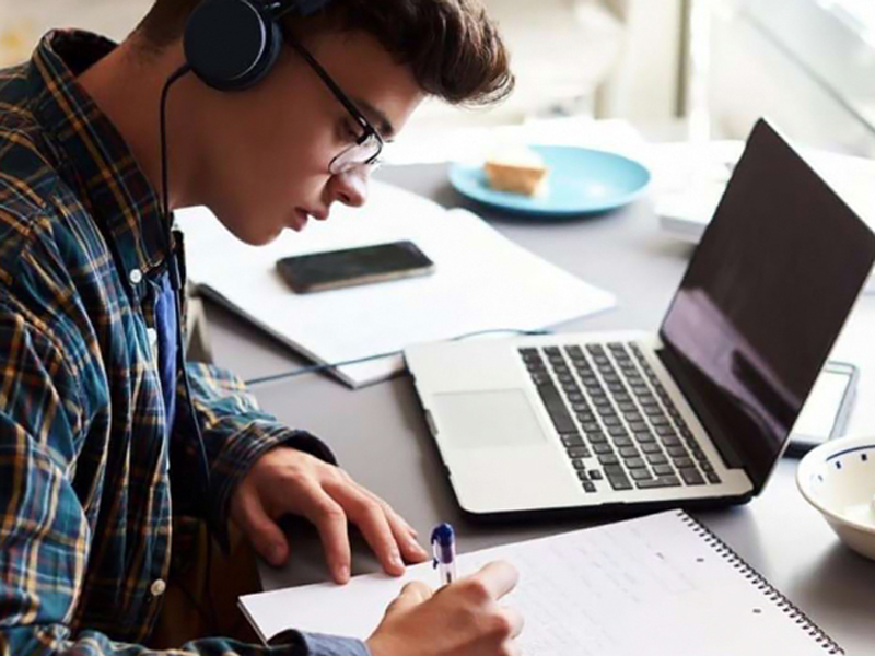 Educación revoca acuerdo que permitía la pérdida de año escolar en la secundaria