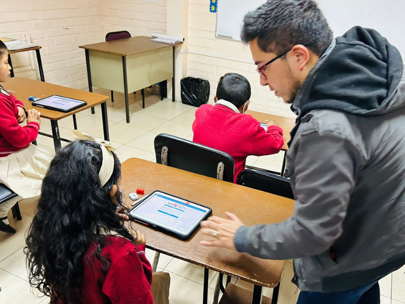 El 100% de los planteles educativos vuelve a la presencialidad en Ecuador