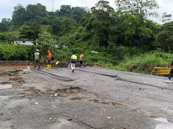 Carretera Alóag – Santo Domingo no estará habilitada durante el feriado