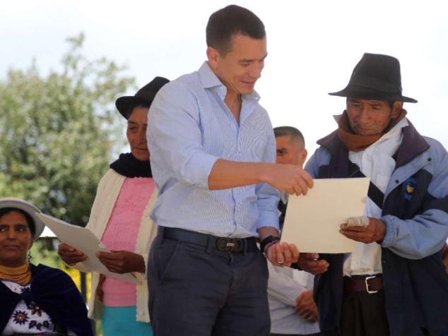 En Chimborazo se entregaron viviendas 100% subsidiadas y títulos de propiedad a productores