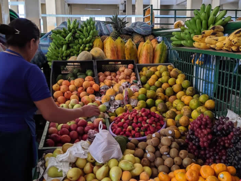 Ecuador registra un “moderado y controlado” aumento de inflación, según experto