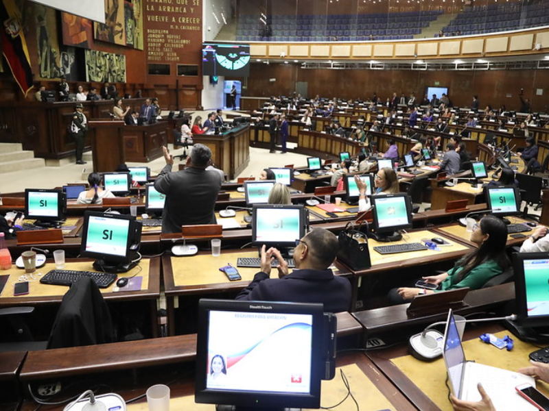 Asamblea aprueba ley para asignación de recursos a los GAD