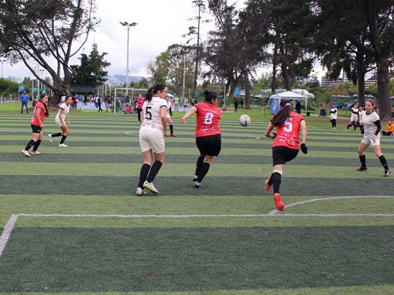 Este domingo se conformará por primera vez la selección femenina de fútbol de Quito