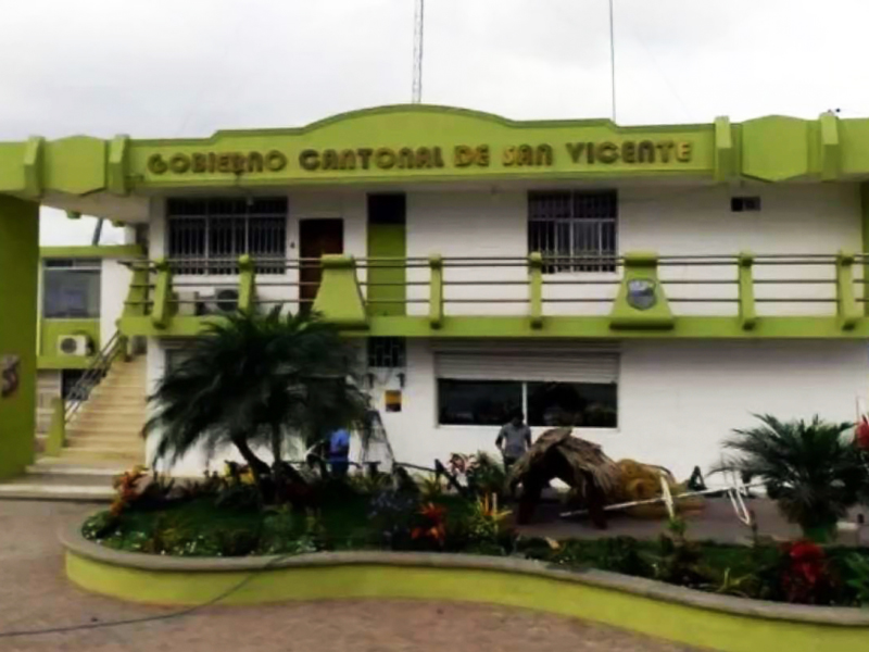Esposos de dos funcionarias de San Vicente son asesinados, según Prefecto de Manabí