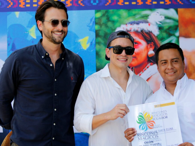 Olón declarado ‘Rincón Mágico’ del Ecuador por el presidente Noboa