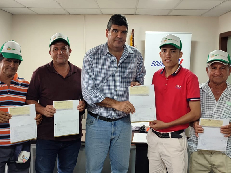 Productores de maíz reciben indemnización a través del Proyecto CampoSeguro