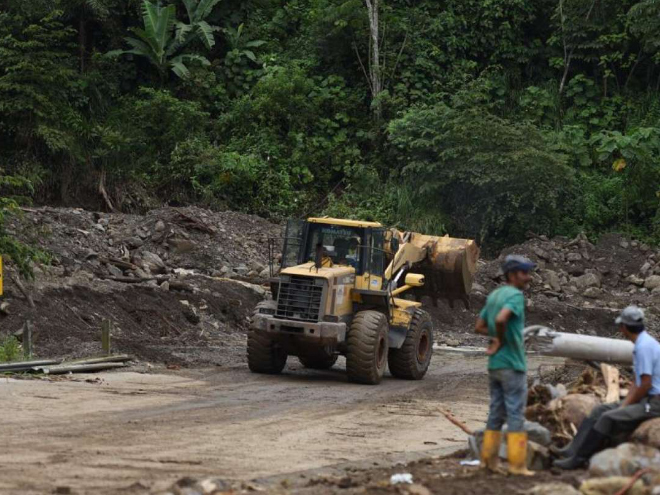 Vía Riobamba-Cumandá se abrirá temporalmente para continuar los trabajos tras aluvión