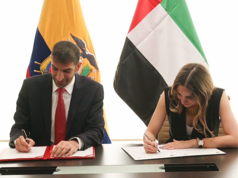 Ecuador negociará un acuerdo comercial con Emiratos Árabes