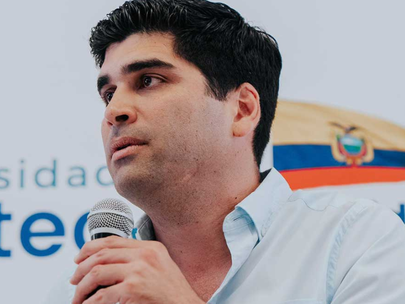 Sonnenholzner invita a Correa a ‘controlar la lengua’ por el bien de Ecuador