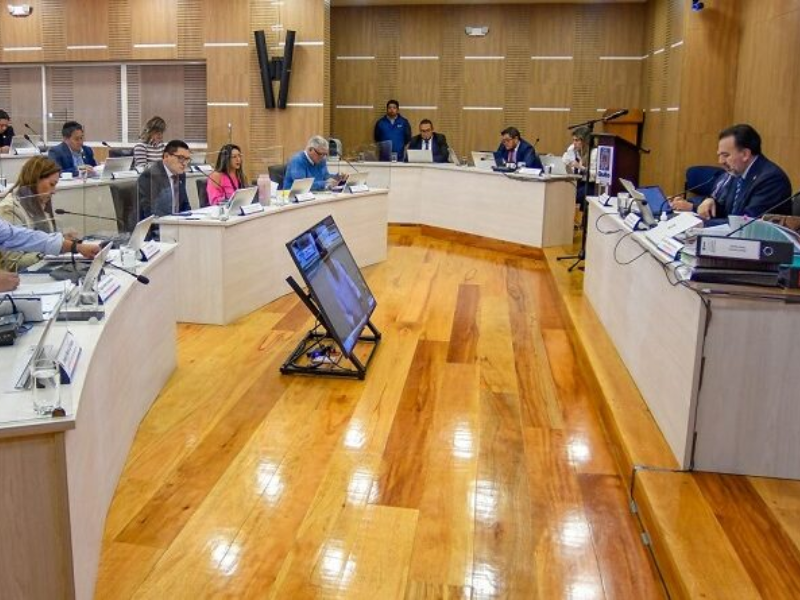 Concejo Metropolitano aprobó  Ordenanza de Regularización y titularización de barrios de Quito