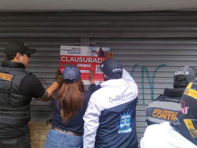 En Quito, realizan operativos de control a expendio de carne de calidad