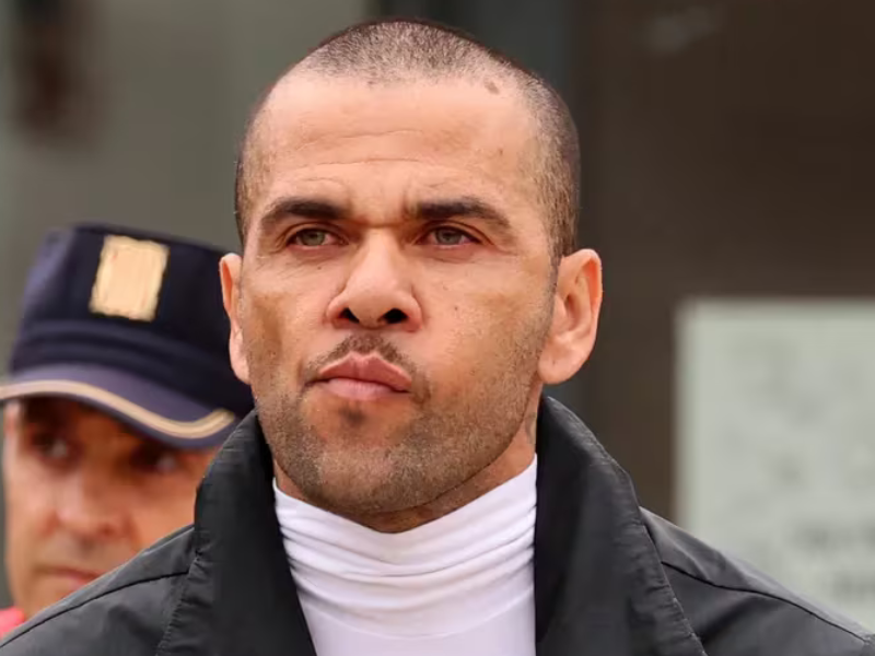 Dani Alves habló por primera vez tras salir de prisión: El partido que tengo que jugar está en los juzgados