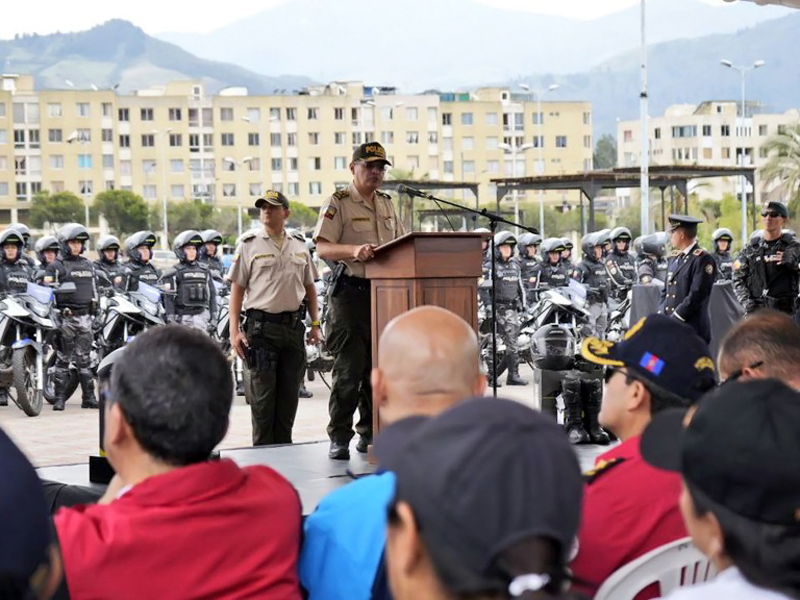 Municipio de Quito entrega nuevo equipamiento a la Policía Nacional