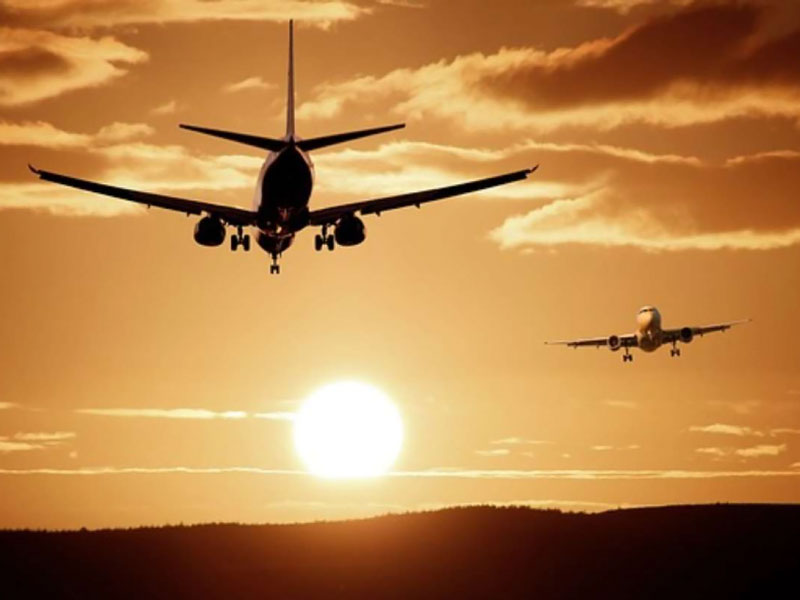 Desmienten información sobre suspensión de vuelos desde y hacia México