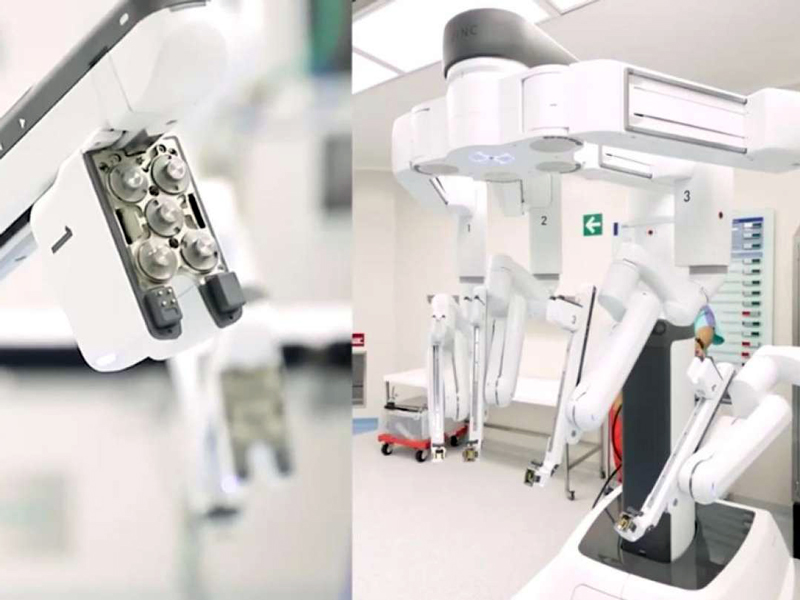Hospital del IESS adquirió robot para intervenciones quirúrgicas como cáncer