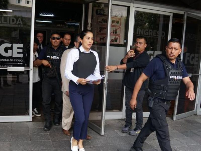 Pelea en X: Gissella Molina responde a acusaciones de Luisa González