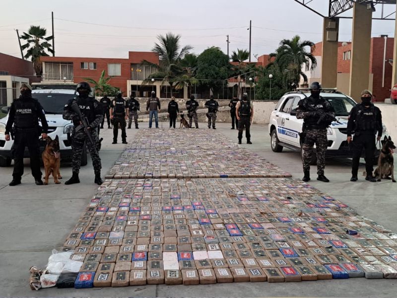 Cerca de dos toneladas de droga con destino a Rusia fueron incautadas en puerto de Guayaquil