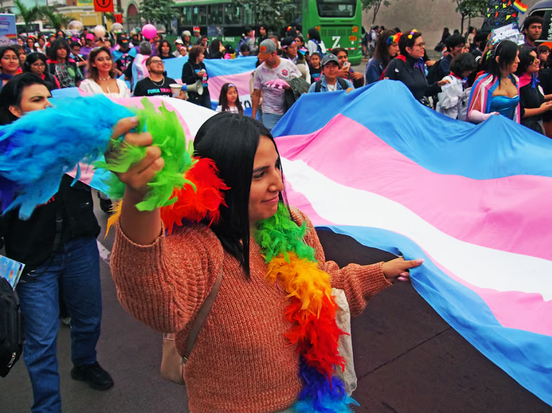 Gobierno de Perú clasifica a personas trans como ‘enfermos mentales’