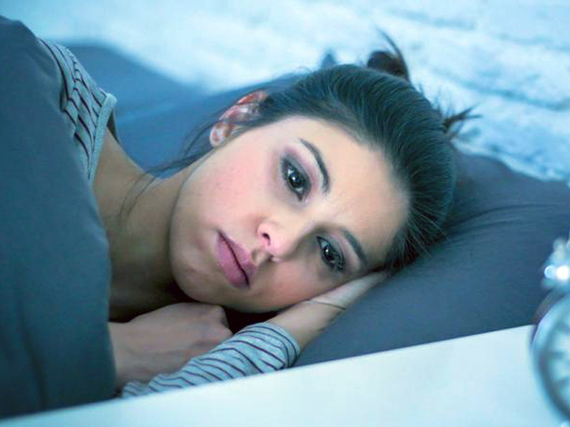 Por qué mantenerte despierto te puede ayudar a combatir el insomnio
