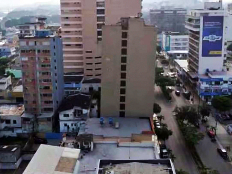 Razones por las que demolerán 40 edificios en mal estado en Guayaquil