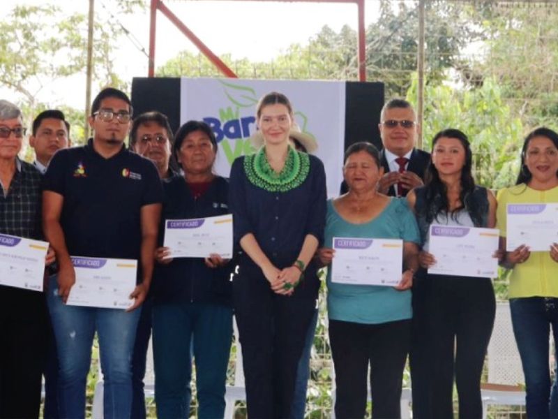 263 personas se certifican como líderes ambientales mediante Proyecto Mi Barrio Verde