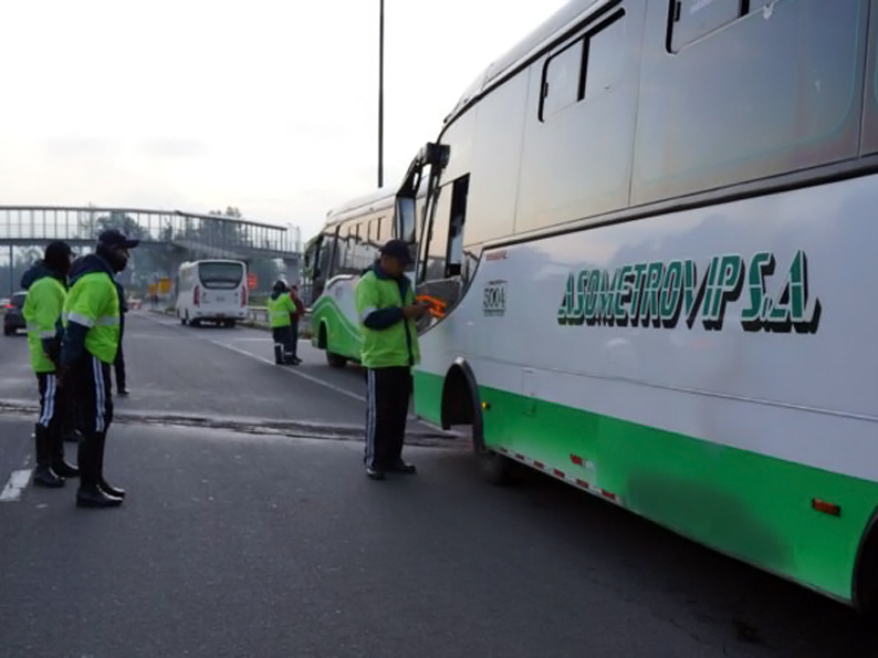 En dos horas, la AMT registró 55 infracciones en el transporte público