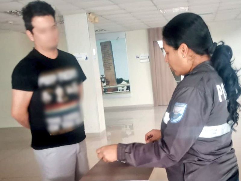 Hombre que agredió a su pareja dentro de un vehículo en Guayaquil recibe prisión preventiva