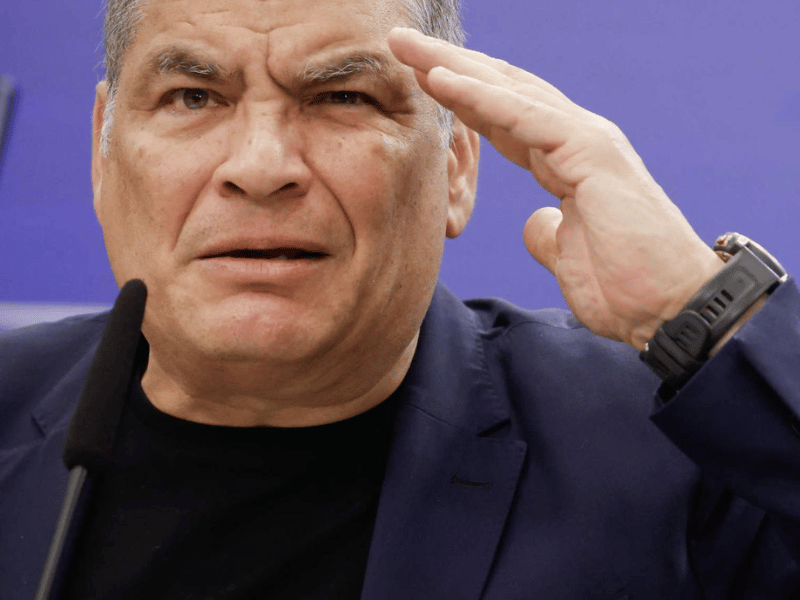 Correa: destrozaron a Ecuador, por odio, ineptitud y corrupción