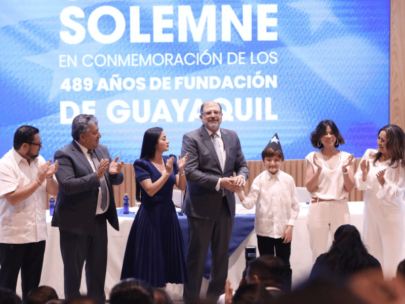 Asamblea rinde homenaje a Guayaquil por sus 489 años de fundación