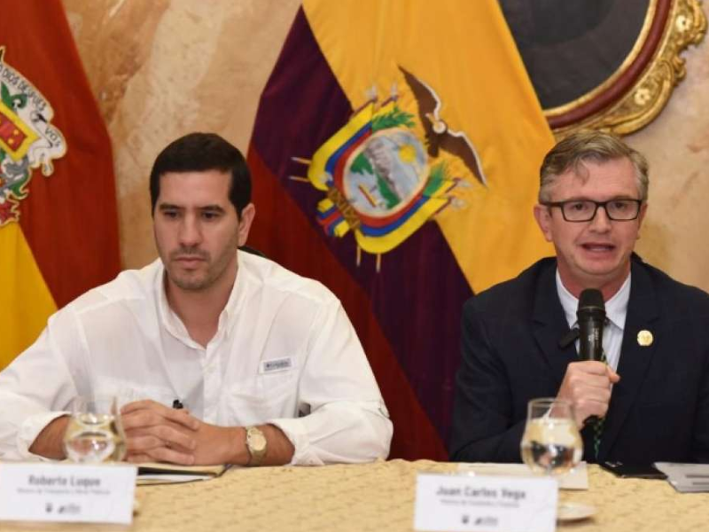 Ecuador recibirá $ 218 millones de la CAF para siete obras de vialidad
