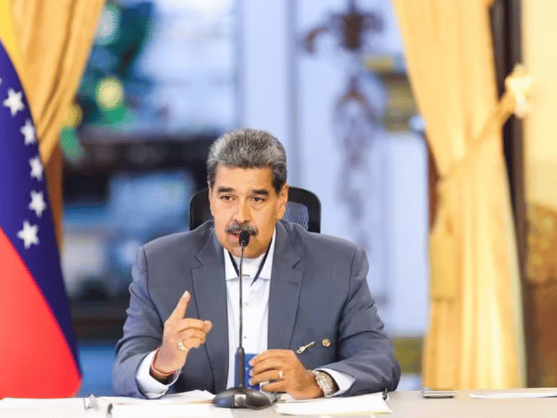 Maduro acusa a TikTok de fomentar la guerra civil en Venezuela