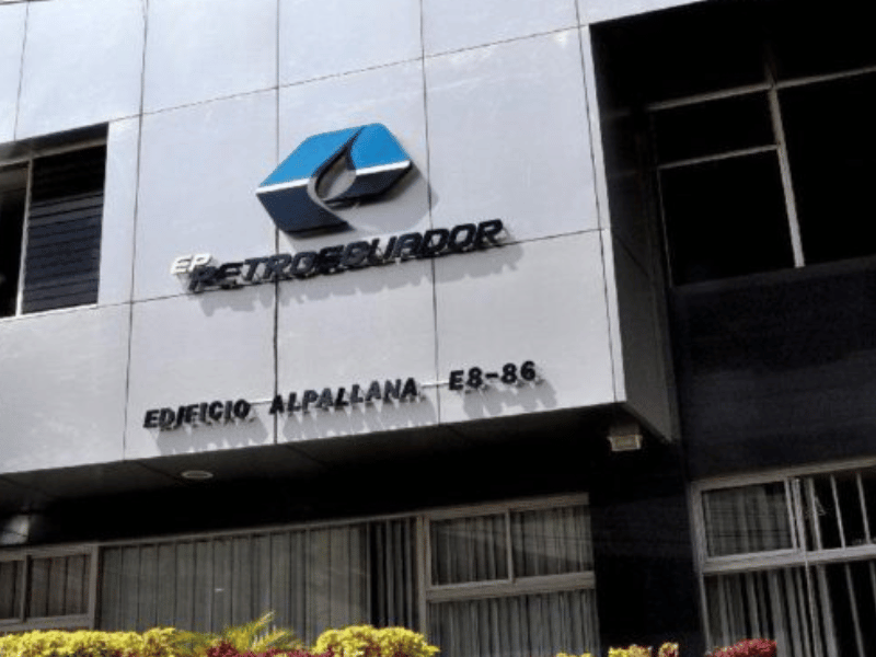 Petroecuador no contratará con empresas       ni sus directivos, que sean investigados por corrupción