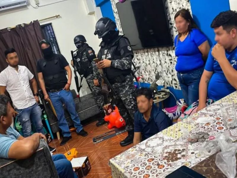 Prisión para siete de 16 procesados por el robo a locales comerciales en Guayaquil