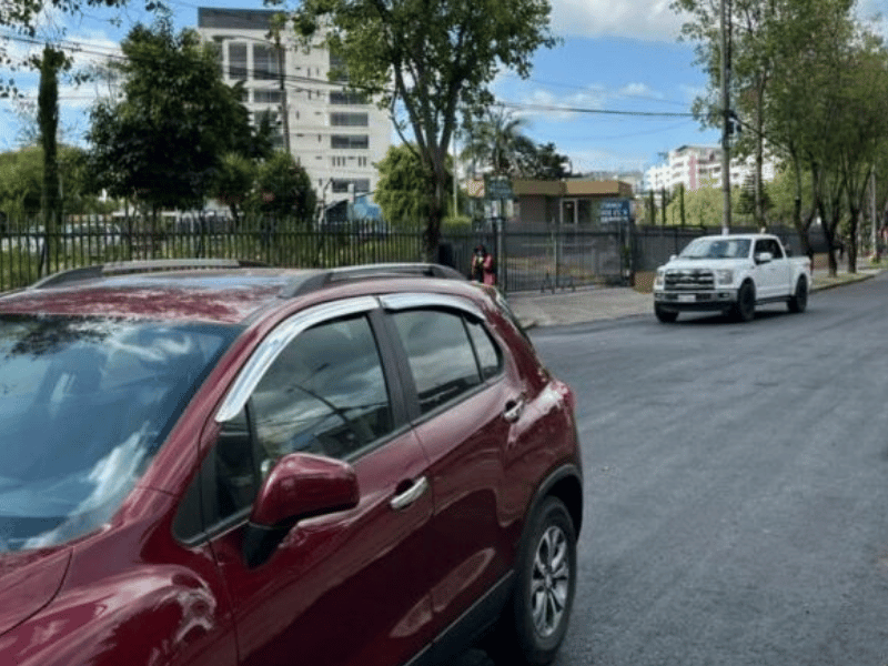 Rehabilitan completamente la avenida Diego de Almagro en Quito