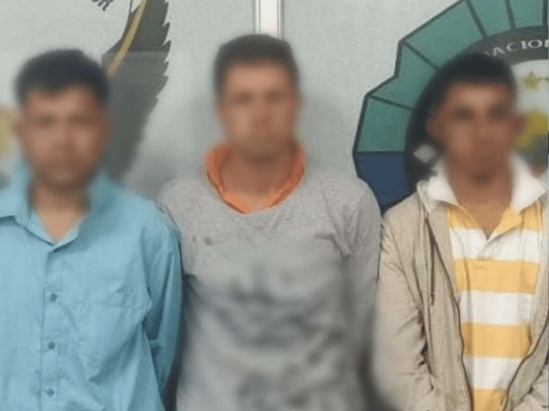 Prisión preventiva contra tres sospechosos del crimen de una pareja en Manabí