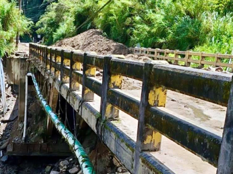 Vía Baños-Puyo estará cerrada del 2 al 4 de septiembre por desmontaje de puente provisional