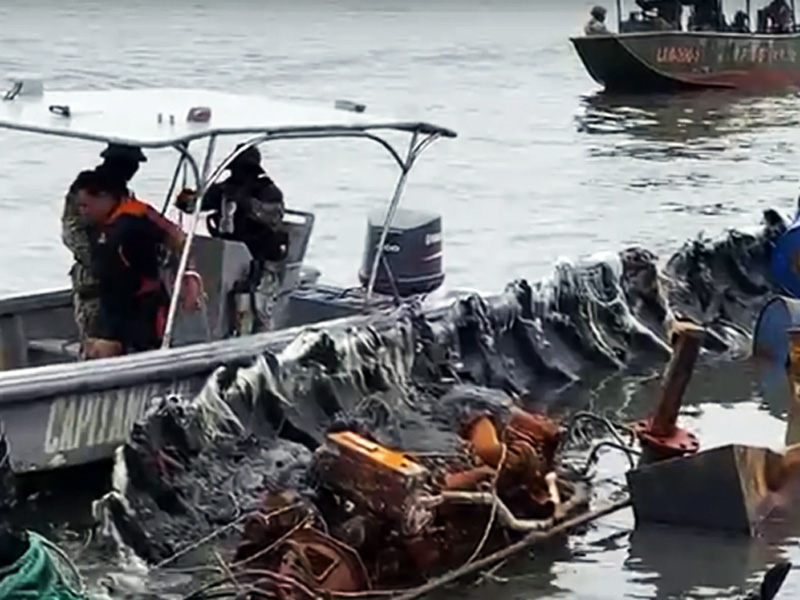 Recuperan siete cuerpos de pescadores desaparecidos en Puerto Bolívar