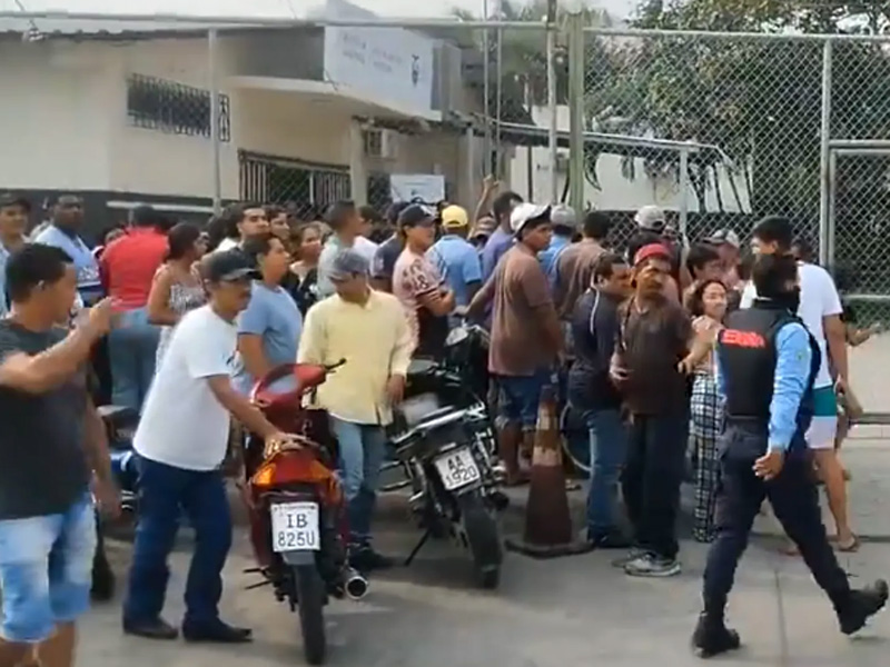 Balacera en centro de salud de Samborondón deja varias víctimas; se investigan los hechos