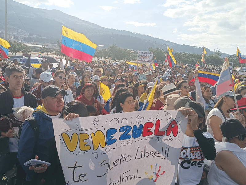 Venezolanos en Quito protestan contra el régimen de Nicolás Maduro