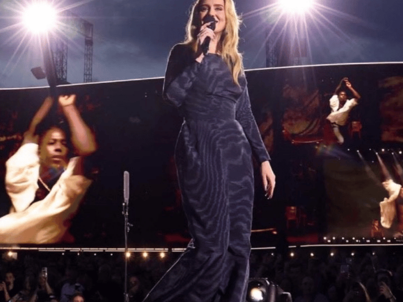 Adele rompe Récord Guinness al tener la pantalla LED más grande en un concierto