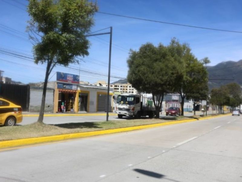 Tragedia en El Inca: Bomberos que iban a una emergencia atropellan y matan a adulta mayor