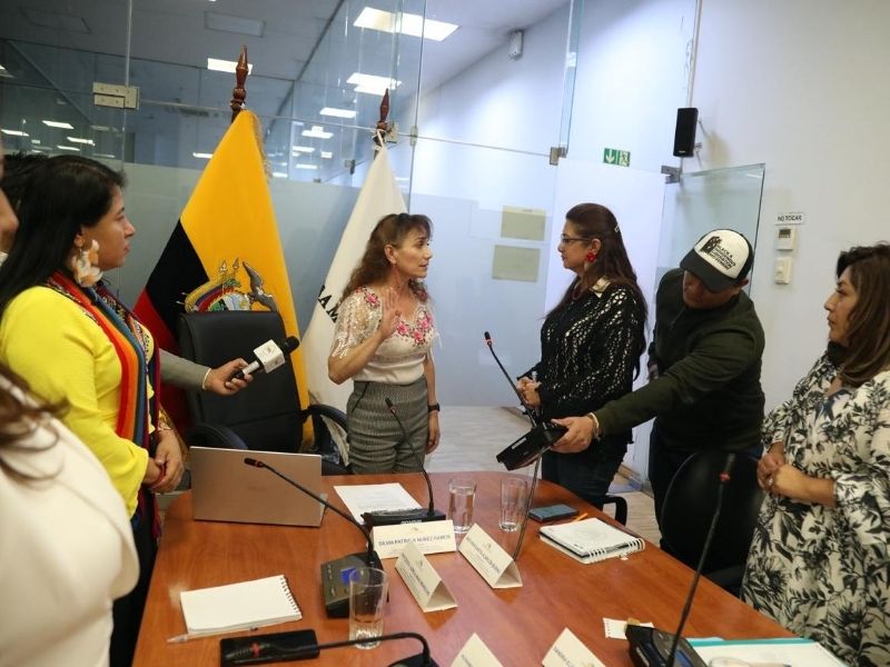 Patricia Núñez y Luzmila Abad liderarán la comisión que que investigará  el caso de Aidita Ati