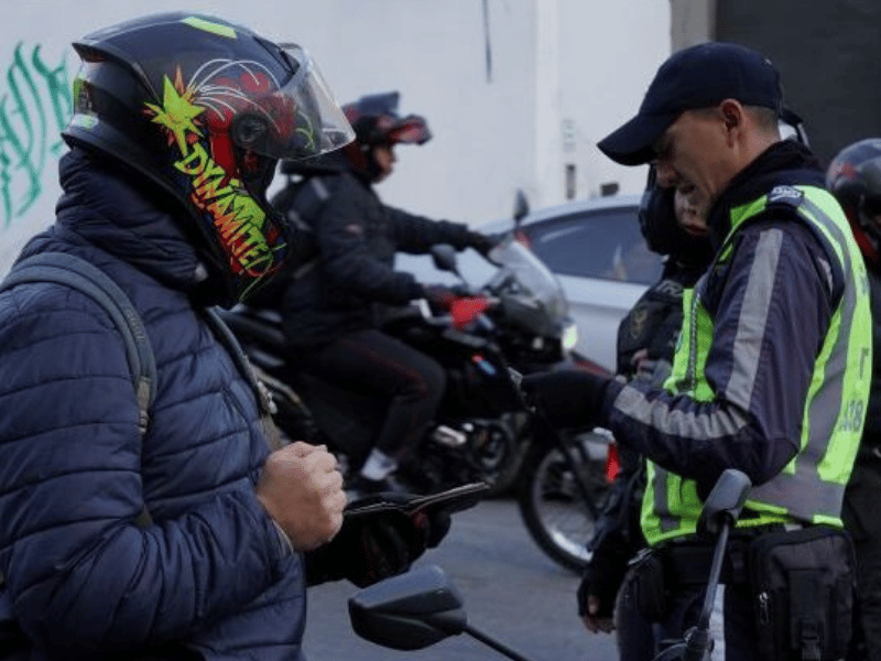 AMT refuerza controles sobre circulación de motocicletas en Quito