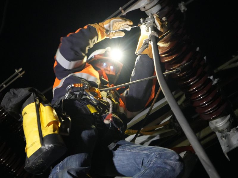 Suspensión de cortes eléctricos en el Distrito Metropolitano de Quito entre las 06:00 y 18:00 