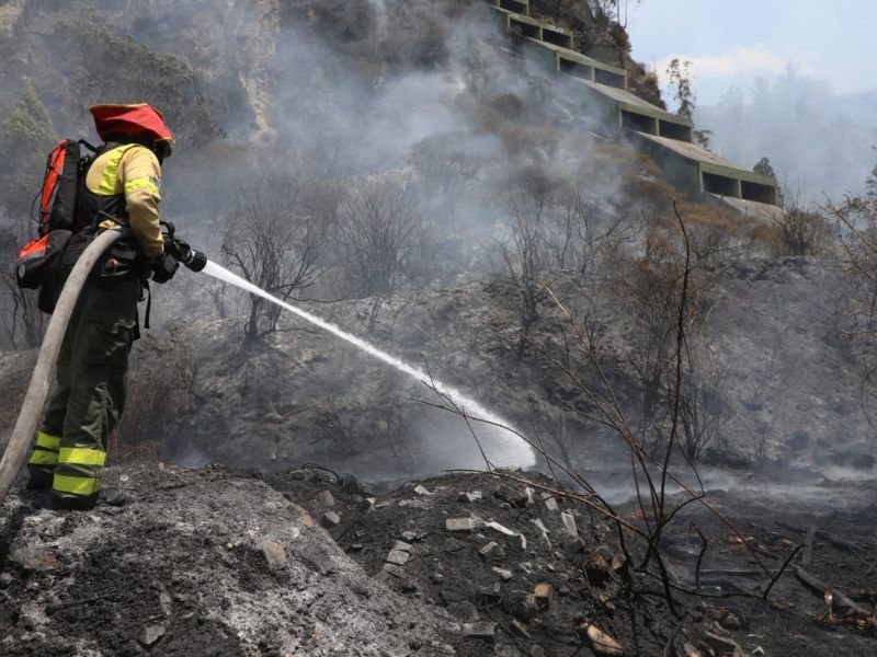 Se mantienen niveles de precaución por la calidad del aire en Quito 