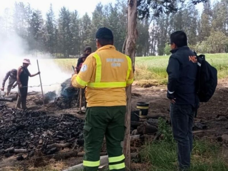 Ciudadana es sancionada por quema ilegal de troncos en Yaruquí