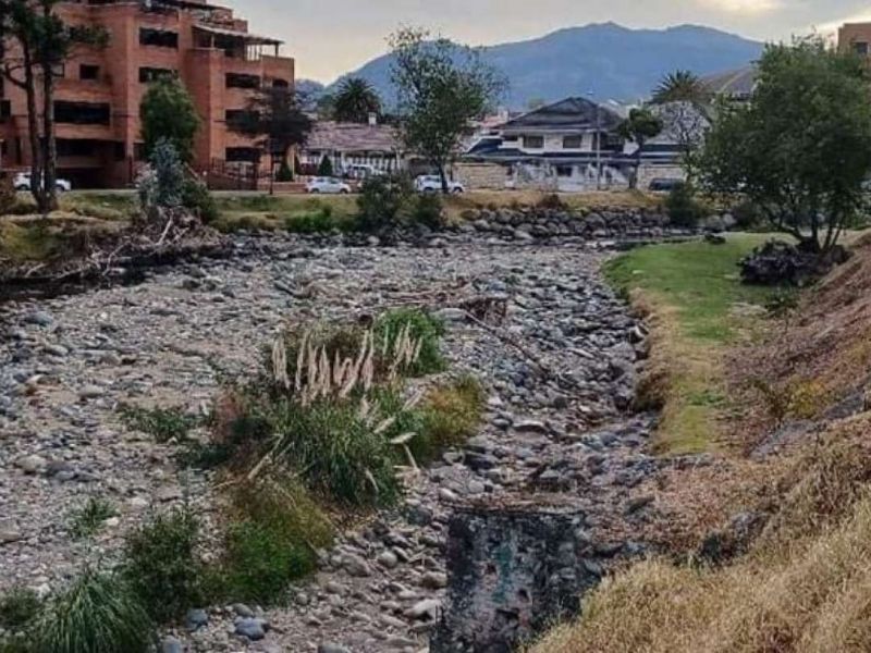 Sequía histórica amenaza con racionamientos de agua en Cuenca