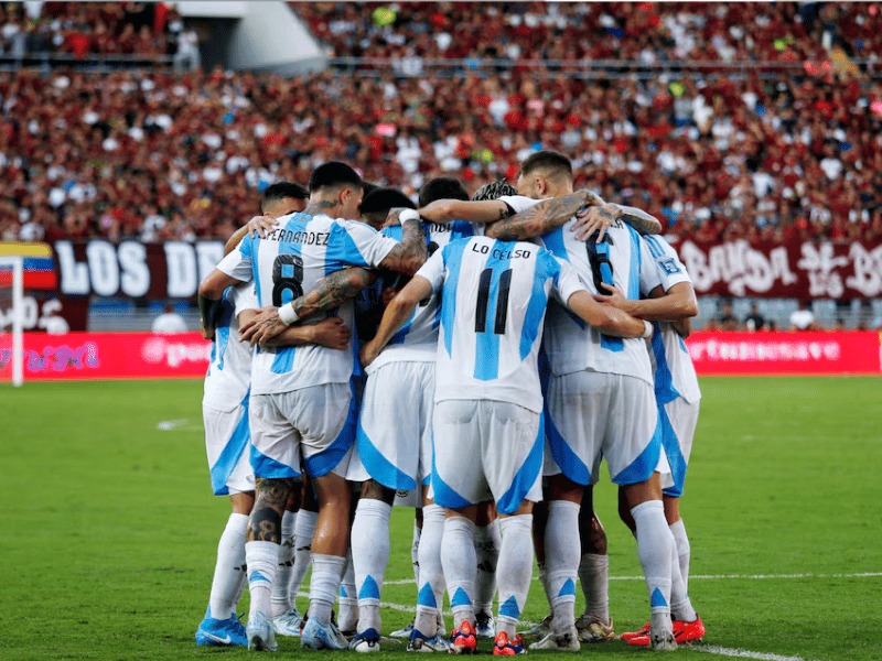 Argentina igualó 1-1 ante Venezuela por las Eliminatorias