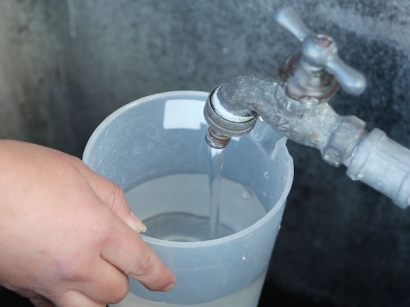 Ocho recomendaciones para ahorrar agua durante el feriado