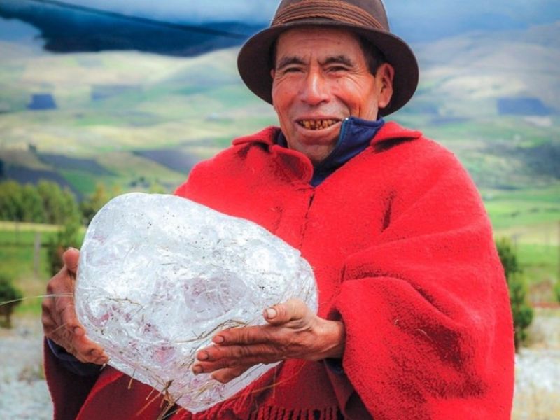 Ocho minutos de un imperdible audiovisual sobre Baltazar Ushca, el último hielero del Chimborazo 